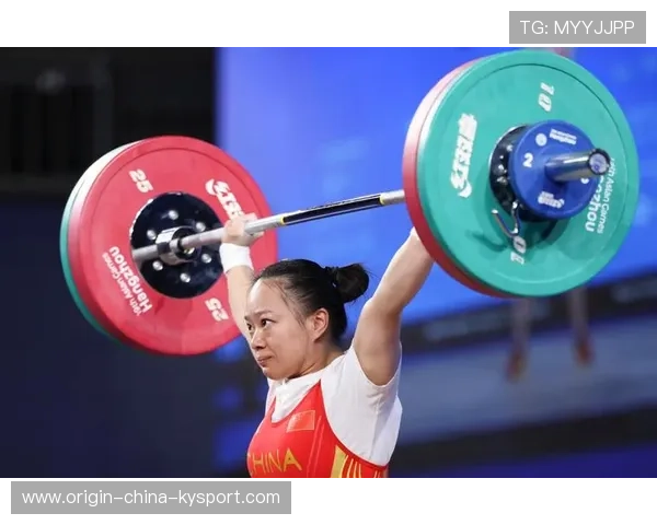 女子举重项目冲刺阶段发力，多项数据达到高标准