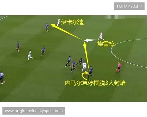 内马尔急停后脚尖轻触制造绝妙传递，巴西快速推进