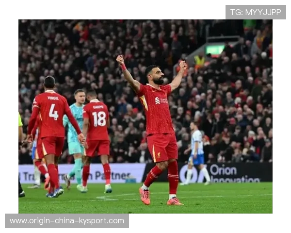 利物浦边路传中连续威胁球门